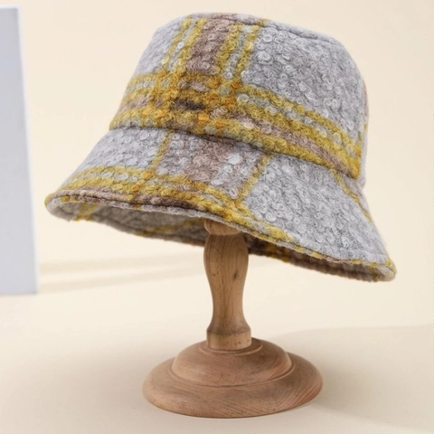 Women Winter Plaid Sherpa Bucket Hat Warm Windproof Checkered Plush Fisherman Cap Vintage Sweet Outdoor Headwear Accessory