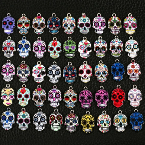 Bunte Zucker-Totenkopf-Anhänger Aus Emaille Halloween-Tag Der Toten Charms Für DIY Halskette Armband Schmuckherstellung