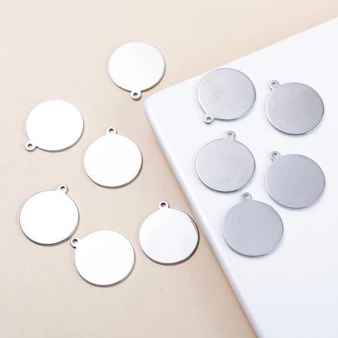 Solo Ciondolo in Lega Rotondo Vuoto (Senza Catena) Targhette in Metallo Liscio per Creazione Gioielli Fai da Te Accessori Collana per Uomo Donna