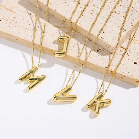 Minimalistische 3D Ballon Alfabet Hanger Ketting Verguld Koper Puffy Initiële Letter Sieraden Voor Dames Dagelijks Cadeau