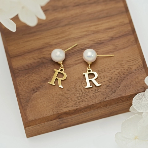 Elegante 18K Vergulde Koperen Letter Kunstparel Hangende Oorbellen Voor Dames Eenvoudige Alfabet A-Z Initiaal Hanger Mode Sieraden Cadeau