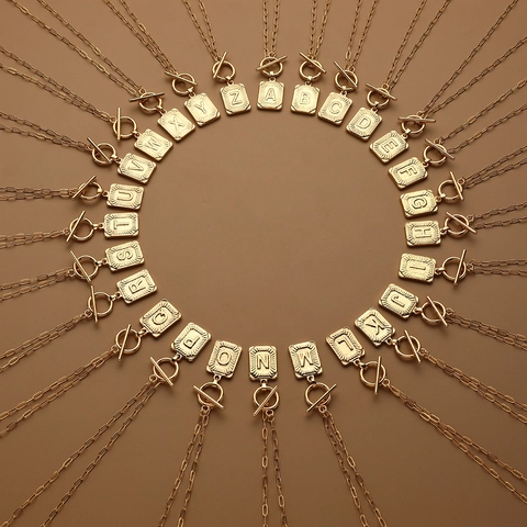 Minimalistische Vergulde Legering Initiaal Alfabet Ketting Voor Dames Heren Vintage Rechthoekige Hanger Paperclip Ketting Toggle Sluiting Sieraden