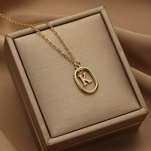 Minimalistische Vergulde Legering Holle Ovale Alfabet Hanger Halsketting Voor Vrouwen Gepersonaliseerde Mode Sieraden Cadeau