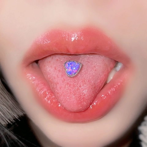 Piercing de Langue Barbell en Acier Inoxydable Incrusté d'Opale Violette en Forme de Coeur Bijoux de Corps Unisexe