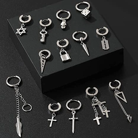 Ensemble de Boucles d'Oreilles Clous Punk en Acier Inoxydable Hommes Femmes Argent Croix Clé Crâne Lame Épingle de Sûreté Bijoux Gothiques