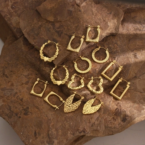 Orecchini in Acciaio Inossidabile Placcato Oro 18K Donna Texture Martellata Greca Cuore Geometrico Orecchini a Cerchio Rettangolari