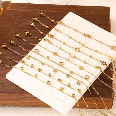 18K Vergoldetes Edelstahl Armband Für Damen Stern Mond Herz Unendlichkeit Böser Blick Zirkonia Verstellbar Schmuck Geschenk