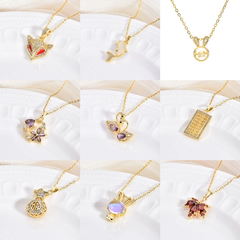 Collana con Pendente in Zirconia Rame Placcato Oro 18K per Donna Elegante Animale Cigno Coniglio Volpe Sacchetto Fortuna Gioielli