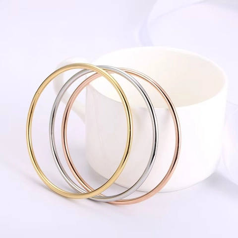 Minimalist Stainless Steel Thin Plain Bangle Bracelet For Women 18K Gold Plated Titanium Steel Circle Bangle Jewelry Gift