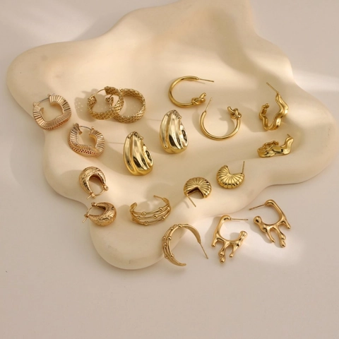 Orecchini in Acciaio Inossidabile Placcato Oro 18K Vintage Francese per Donna Orecchini a Bottone a Cerchio Geometrici Lava Irregolari