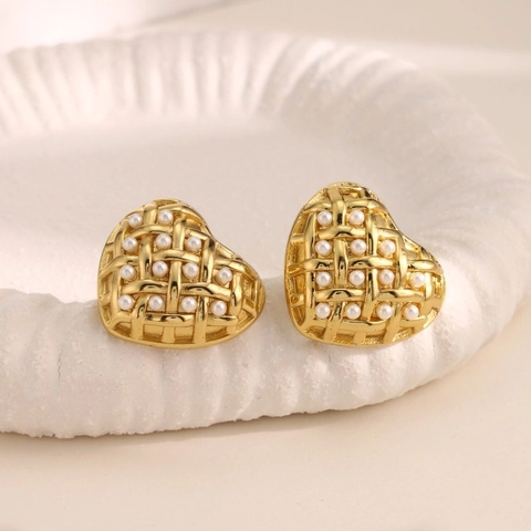 Pendientes de Botón Rechonchos de Acero Inoxidable Chapado en Oro para Mujer Joyería de Circonita y Perlas Artificiales con Forma de Gota de Agua Hueca y Corazón Retro