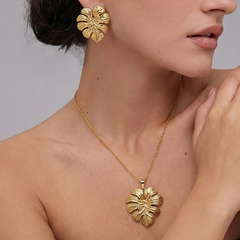 18K Verguld 304 Roestvrij Staal Sieradenset Voor Vrouwen Vintage Bloem Hart Blad Zeester Schelp Hanger Ketting Oorknopjes Set Feest Sieraden Cadeau