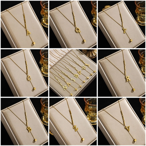 Mode Acier Inoxydable Anglais 26 Lettres Collier Plaqué Or Petit Carré Gland Pendentif Initial Chaîne Pour Femmes Bijoux