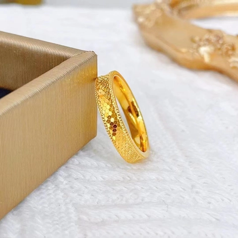 Bague en Acier au Titane Écailles de Dragon Plaquée Or 18K Motif Géométrique Écailles de Poisson Bijoux pour Hommes et Femmes