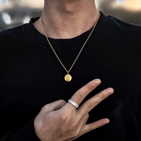 Hip Hop Stainless Steel Pendant Necklace Vintage Hammered Sun Bird Medallion Necklace For Men Women Trendy Jewelry