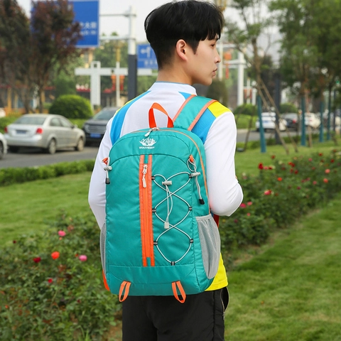 Zaino Outdoor Pieghevole Leggero Uomo Donna Grande Capacità Zaino da Trekking Viaggio Resistente all'Acqua in Nylon Borsa Sportiva