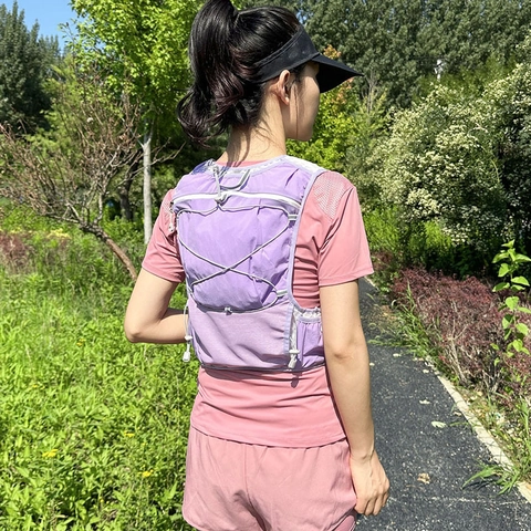 Professional Lightweight Hydration Vest Backpack For Running Cycling Hiking Breathable Sports Vest Multi-Pocket Reflective Nylon