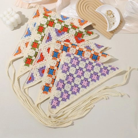 Handgefertigtes Häkel Blumen Dreieckskopftuch Süßer Pastoraler Stil Granny Square Strick Bandana Haarband Für Damen Accessoires