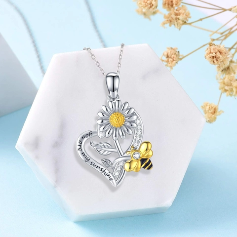 Collier Pendentif Cœur Abeille Tournesol en Alliage Zirconium You Are My Sunshine Gravé Bicolore Bijoux de Mode Cadeau Femme