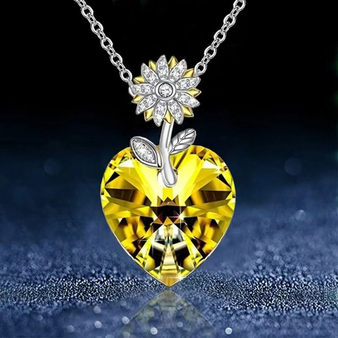 Elegant Alloy Sunflower Heart Pendant Necklace Yellow Faceted Crystal Cubic Zirconia Silver Tone Fashion Jewelry For Women Gift