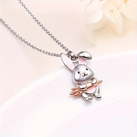 Collier Pendentif Lapin Rose Dessin Animé en Alliage Émaillé Carotte Bijoux Animaux pour Filles Femmes Cadeau de Pâques