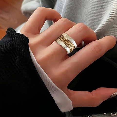 Vintage Two Tone Gold Silver Wire Wrap Wide Band Alloy Geometric Ring For Men Women Minimalist Industrial Fashion Jewelry