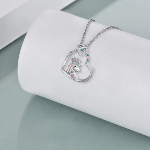 Colorful Unicorn Heart Pendant Necklace For Girls Kids Alloy Rhinestone Hollow Horse Charm Chain Jewelry Gift