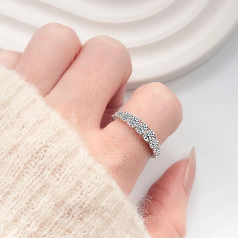 Elegant 925 Sterling Silver Eternity Ring For Women Zirconia Row Set Stackable Platinum Plated Geometric Finger Ring Jewelry