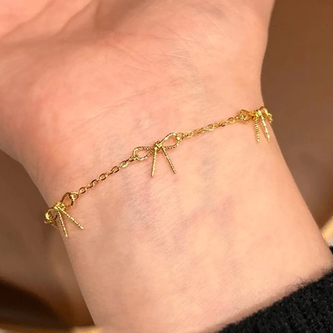 Vintage Edelstahl Schleife Armband Für Damen Vergoldet Minimalistisch Ins Stil Verstellbar Drei Schleifen Schmuck Geschenk