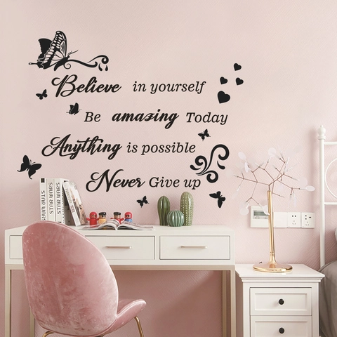 Adesivo da Parete con Citazioni Motivazionali Inglesi Believe In Yourself Farfalla Cuore Decalcomania PVC per Casa Ufficio