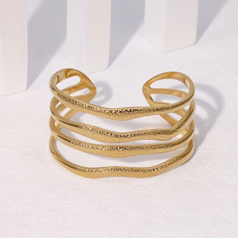 Stainless Steel Open Cuff Bangle Multi Layer Wave Hammered Texture 18K Gold Plated Exaggerated Wide Geometric Bracelet Women