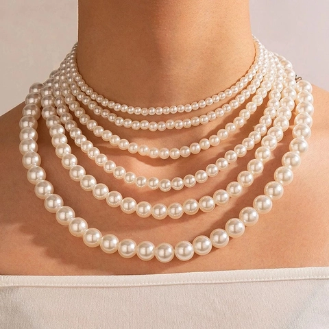 Collier Ras du Cou Vintage en Künstliche Perles Artificielles Femme Élégant Fermoir en Cuivre Plaqué Or Argent Künstliche Perle Blanche Bijoux Mariage Cadeau