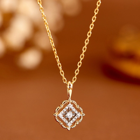 Collana con Pendente Geometrico Traforato in Argento Sterling S925 con Zirconia per Donna Gioielli in Oro Vintage Regalo di Natale