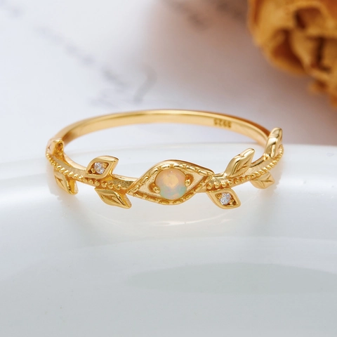 Vintage 925 Sterling Silver Gold Plated Natural Australian Opal Ring For Women Leaf Vine Design Zirconia Finger Jewelry Gift