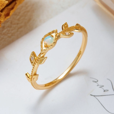Vintage 925 Sterling Silver Gold Plated Natural Australian Opal Ring For Women Leaf Vine Design Zirconia Finger Jewelry Gift