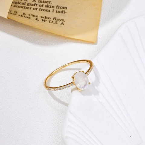 Vintage Oval Moonstone Ring 925 Sterling Silver 14K Gold Plated White Zirconia Pave Band For Women Luxury Jewelry Gift