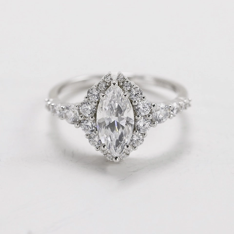 Luxury 925 Sterling Silver Marquise Cut Zirconia Halo Ring For Women Elegant High Carbon Diamond Finger Ring Wedding Jewelry