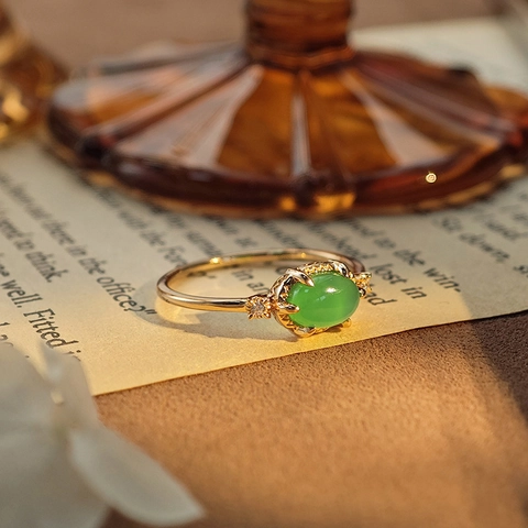 Vintage French S925 Sterling Silver 14K Gold Plated Green Chalcedony Oval Gemstone Ring With Zirconia For Women Jewelry