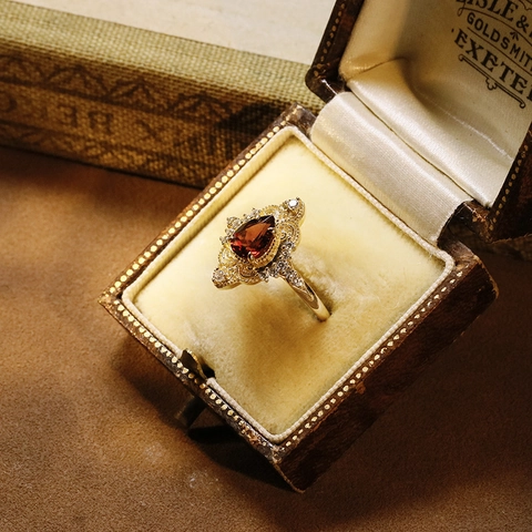 Vintage Palace Style Red Garnet Pear Shaped Ring 925 Sterling Silver 14K Gold Plated Zirconia Finger Ring For Women Gift