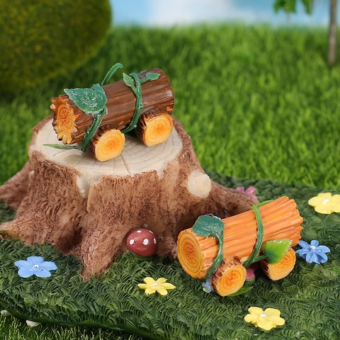 Miniature Resin Wood Log Car Ornament Micro Landscape Decoration Green Vine Leaves For Fairy Garden Pot Plants Desk Decor