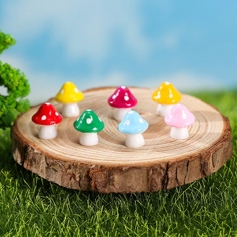 Miniatuur Hars Kleurrijke Stip Paddenstoel Ornamenten Voor Fairy Tuin Micro Landschap Potplant DIY Decoratie Accessoires
