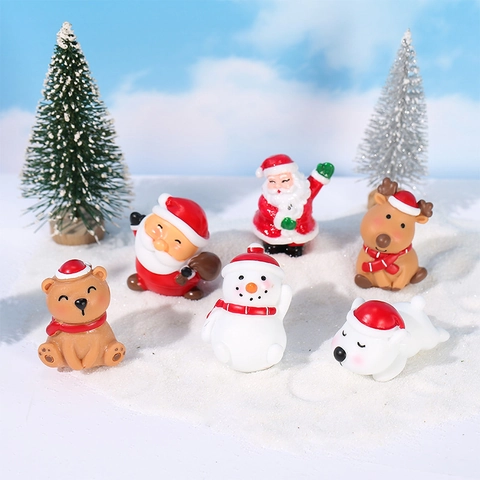 Adornos Miniatura de Micro Paisaje de Navidad Papá Noel Muñeco de Nieve Reno Oso Polar Mini Corona Decoración del Hogar