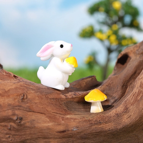 Cute Resin Rabbit Holding Mushroom Micro Landscape Ornament Miniature Fairy Garden Accessories For DIY Terrarium Potted Plant Home Desk Decor