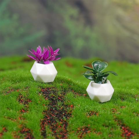 Miniature Artificial Potted Plants Resin Geometric White Flower Pot Faux Succulents Greenery For Desktop Office Home Decor Micro Landscape Decoration