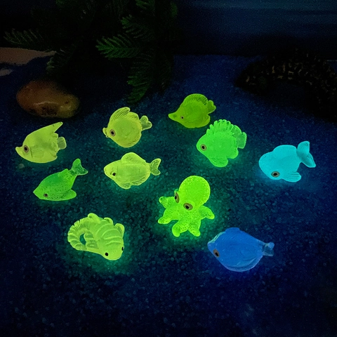 Mini Luminous Ocean Animal Resin Figures Glow In The Dark Fish Octopus Miniature For Aquarium Landscaping Micro Decor DIY