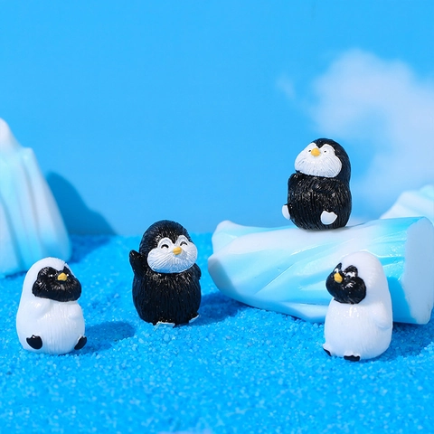 Resin Penguin Figurine Micro Landscape Snow Scene Ornament Miniature Cartoon Animal Desktop Decoration For Home Garden Decor