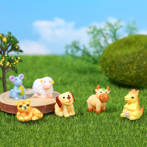 Figurines d'Animaux en Résine Miniature pour Micro Paysage Ornements du Zodiaque Animaux de Dessin Animé pour Maison Bureau Jardin Succulentes Cadeau