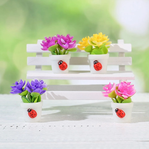 Casa delle Bambole Miniatura Pianta in Vaso Simulazione Fiore Artigianato in Resina Con Decorazione Coccinella per Micro Paesaggio Arredamento da Tavolo