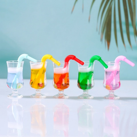 Miniatura Simulazione Succo di Frutta Tazza di Tè al Latte Modello Resina Bevanda Ornamenti Con Cannuccia per Casa delle Bambole DIY