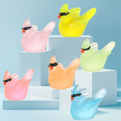 Luminous Bird Resin Micro Landscape Ornament Mini Glow In The Dark Bird Figurines With Sunglasses For DIY Garden Decor
